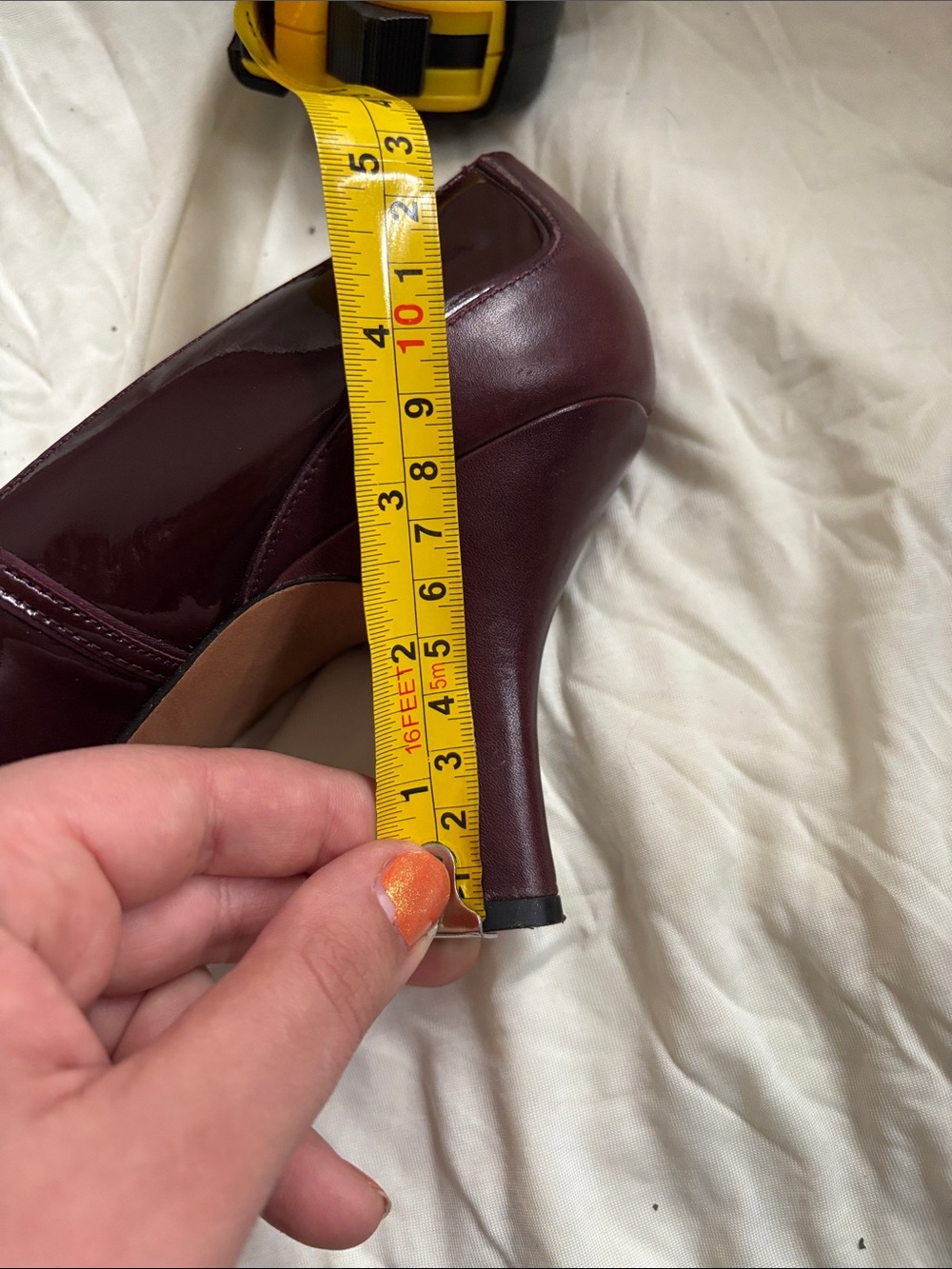 CIRCA Joan & David size 10 shiny maroon heels Y2K - Picture 6 of 9